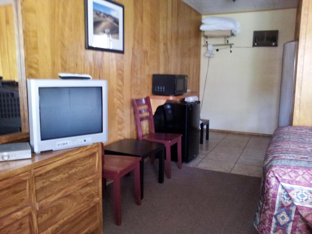 Andruss Motel Walker Room photo