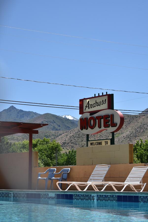 Andruss Motel Walker Exterior photo